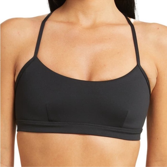 NWOT Alo Yoga Airlift Intrigue Bra in Dark Blue Size XS - Picture 2 of 11